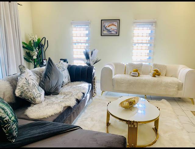 5 BEDROOM HOUSE FOR SALE IN KAYDALE